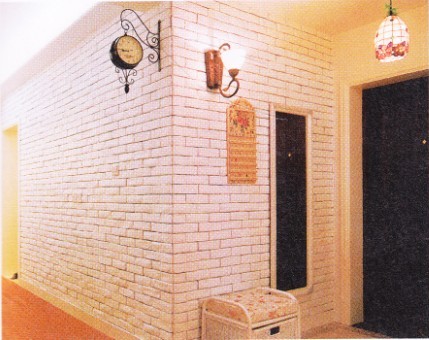 玄關的燈光不宜過亮或過暗