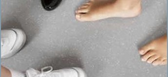 Altro水瓶座適用于干濕地面、穿鞋和赤足
