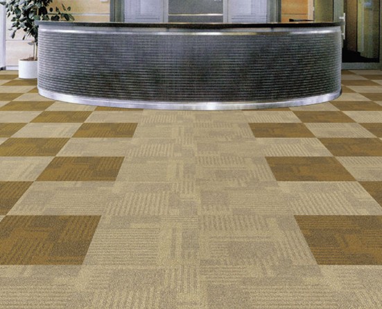 腳下的云層，地毯的美妙體驗