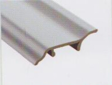 D-K70-15高分子發泡地腳線